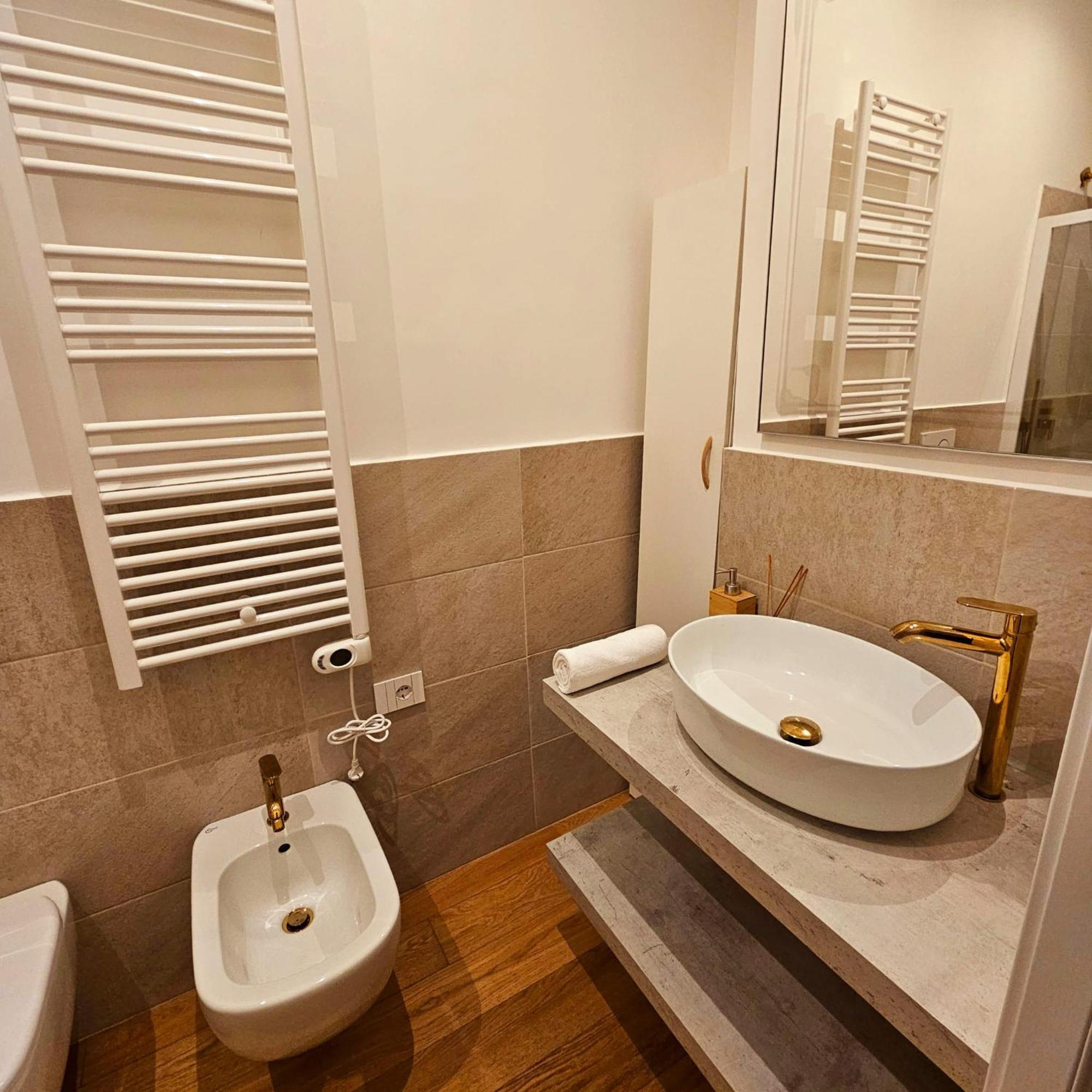 Cozy Apartment Between Sempione, City Life And Mico ! Mediolan Zewnętrze zdjęcie